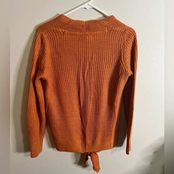 LISSY Burnt Orange Sweater - Picture 2 of 3